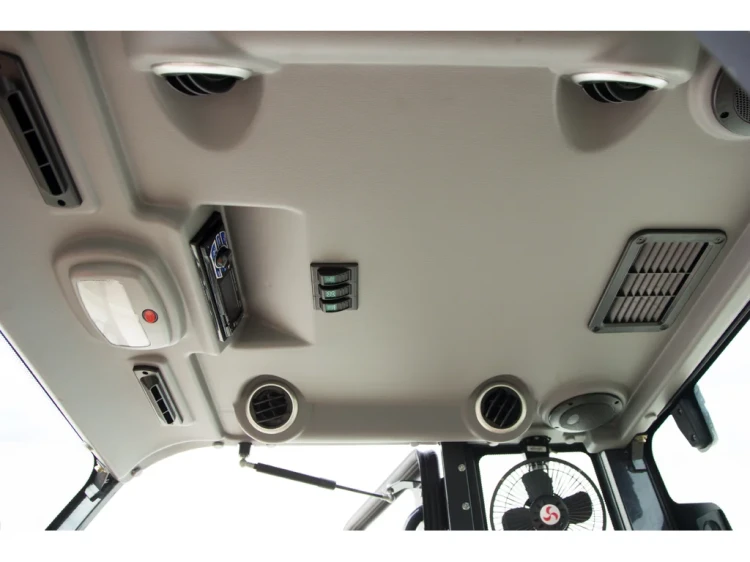 51-4_miniciagnik-tauros-hx26-pro-4x4.webp
